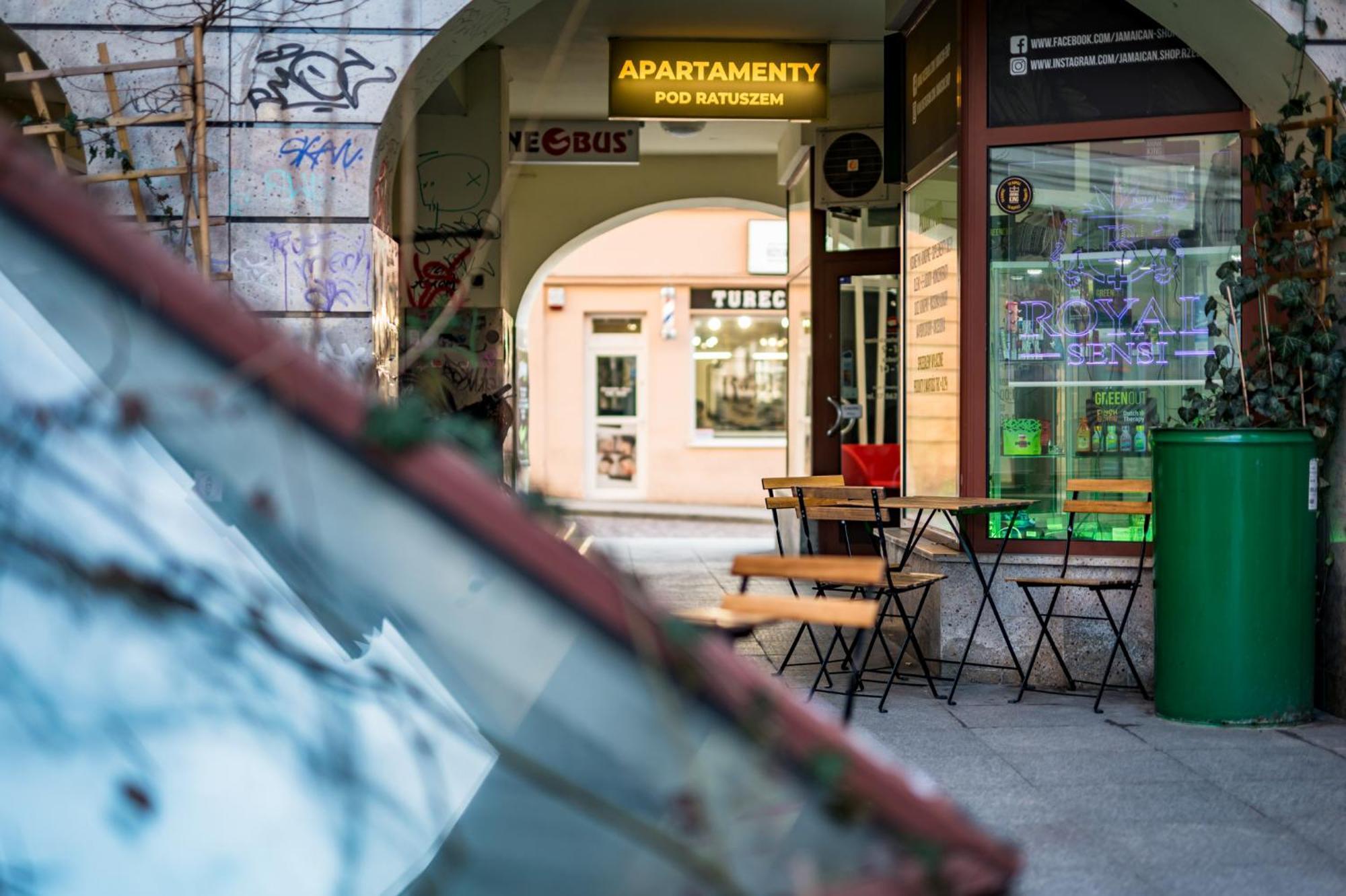 Apartamento Pod Ratuszem Rzeszów Exterior foto